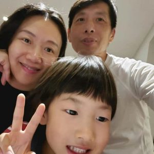 A family selfie taken from The Toronto Star article.