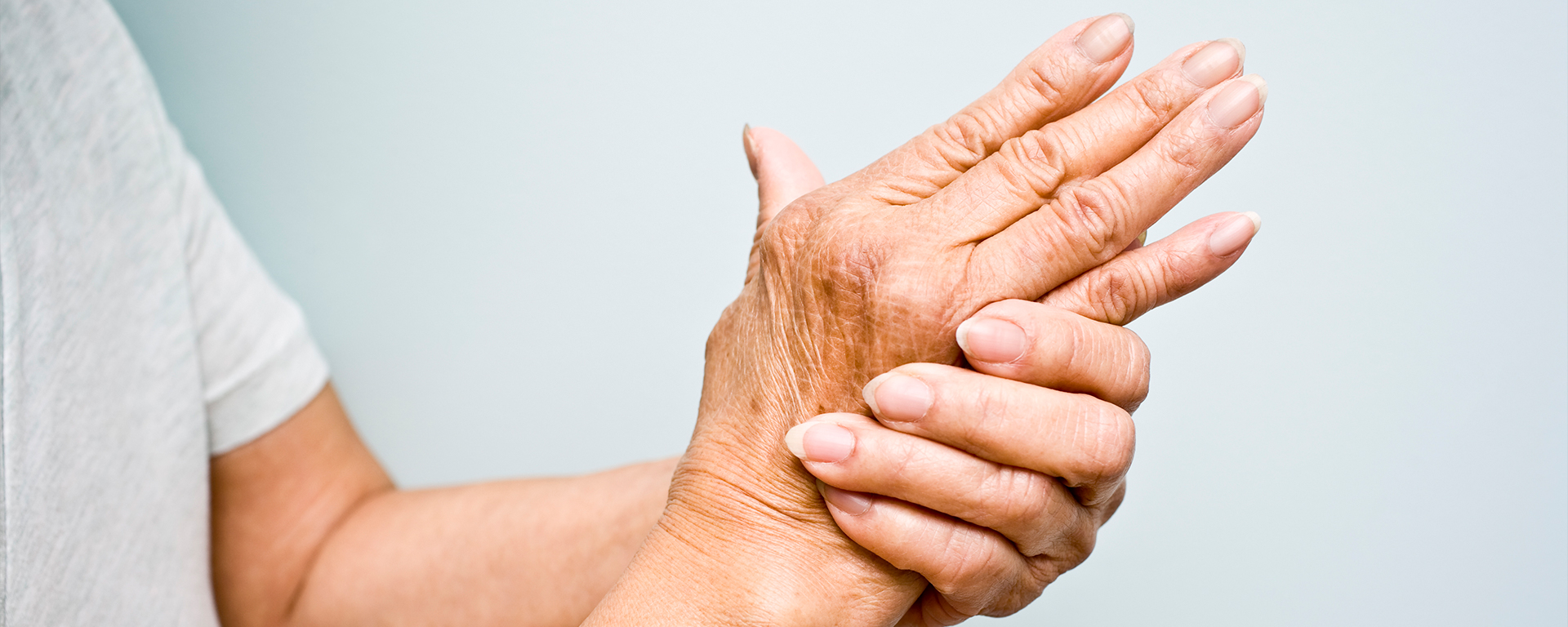 Living with Arthritis: How Chiropractic Care Helps Alleviate Arthritis Symptoms